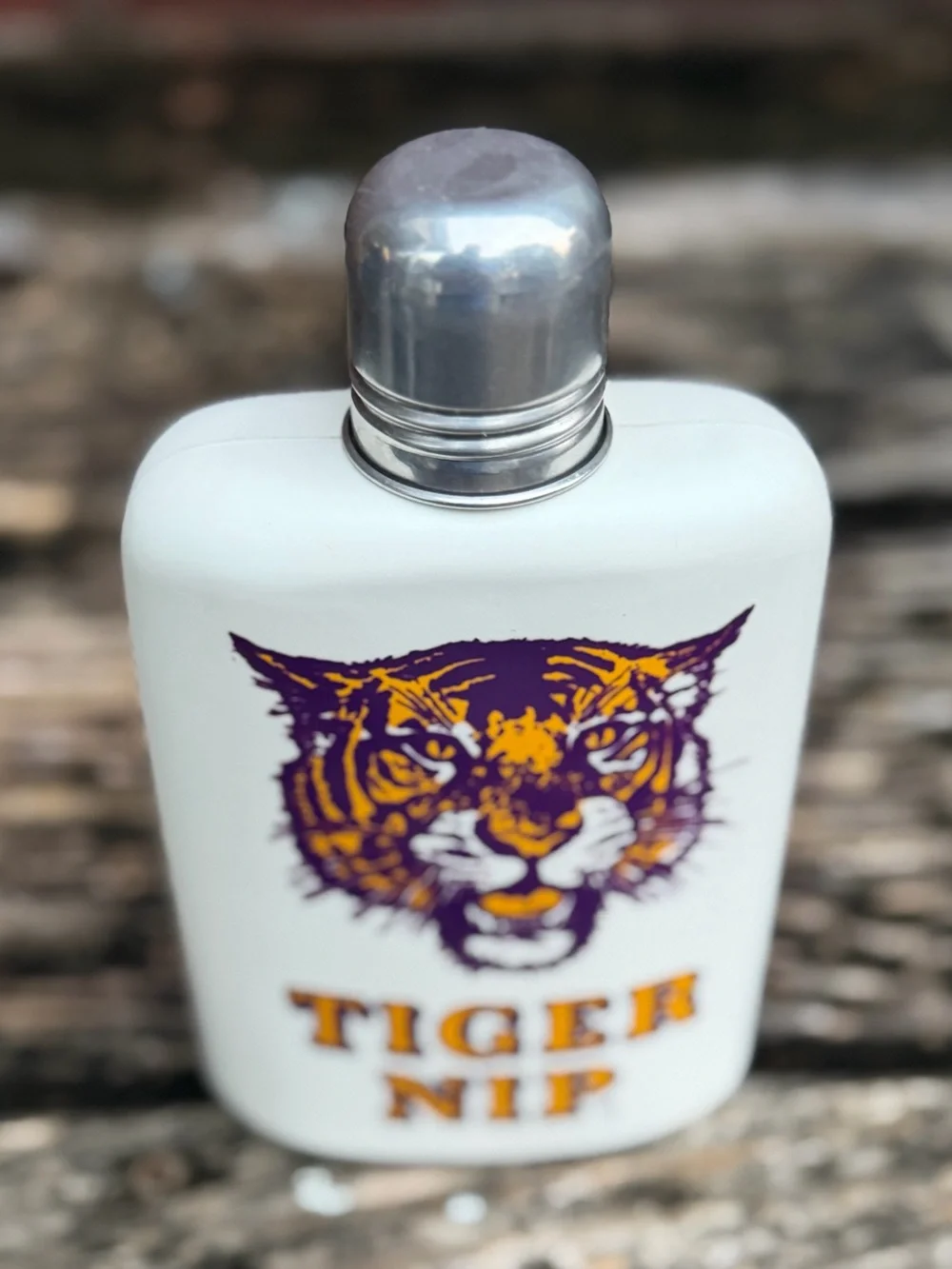 Vintage LSU Tigers “Tiger Nip” White Plastic Flask Purple Gold Tiger Graphic P6
